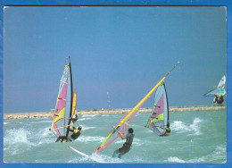 Frankreich; Saint Laurent Du Var; Planche A Voile; Surfing - Saint-Laurent-du-Var