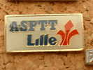 PIN´S LA POSTE - ASPTT LILLE FOND BLANC - Post