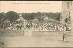 Conciliabules Devant La Cathédrale à Brazzaville. - Congo Francese