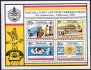 Post 1983 In Tansania Block 31 ** 6€ Briefkasten Antenne Telefon-Institut ITU Transport M/s Bloc Train Sheet Bf Tanzanie - Bussen