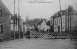 La Rue Au Delà Du Pont - Picquigny