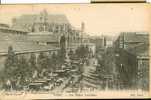 COMMERCES- Ref 24- Paris 1er - Les Halles Centrales -attelages Chevaux  -carte Bon Etat - - Markthallen