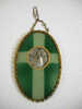 Medaille De Notre Dame Du Puy Sous Verre Cerclé Doré 11 X 7 CM - Sonstige & Ohne Zuordnung