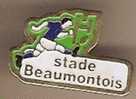 Pin´s RUGBY STADE BEAUMONTOIS LOMAGNE.(beaumont De Lomagne 82 Tarn Et Garonne) - Rugby