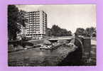 31 TOULOUSE   Le Canal Du Midi  Passage D'une Péniche  (CITERNA) Le Nouveau Pont Riquet ) CPSM  Grd Form 1955 - Péniches