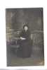 Carte Photo Femme  - Assise -  Photographie M PIC??? 294 Rue De Belleville Paris - Unclassified