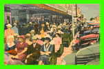 ST. PETERSBURG, FL. - FAMOUS GREEN BENCHES - ANIMATED CARS  & PEOPLES - THE HARTMAN CARD CO - - St Petersburg