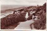 Z6505 England Frinton On Sea Cliff Walk Used 1938 Good Shape - Altri & Non Classificati