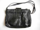 SAC DE FEMME  CUIR SOUPLE 3 RANGt  26 X 20 CM - Other & Unclassified