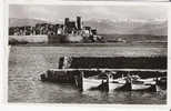 ANTIBES - (06600) - CPA - N°139 - Panorama Et La Chaine Des Alpes, Bateau De Pêche - Antibes - Altstadt