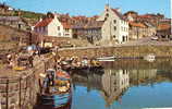 CRAIL HARBOUR Unloading The Catch CRAIL- FIFE - Scotland - Fife