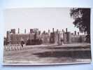 Hampton Court Palace West Front Carte Photo  Recto / Verso - London Suburbs