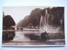 Hampton Court Palace Fountain In East Garden Carte Photo  Recto / Verso - London Suburbs