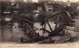 C -    767   - Souvenir  De  La  Guerre   1914 -  1915  -   Le  Pont  D ' AUVERS - Sur - OISE   -    (  95  )   . - Auvers Sur Oise