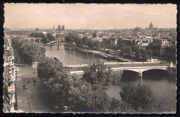 CPSM 75 PARIS  Vue Panoramique Sur La Seine - La Seine Et Ses Bords