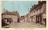 REUGNY (Indre-et-Loire 37) - Place De La République. - Reugny