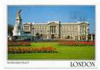 - LODON. -  BUCKINGHAM PALACE. - Photo: Stan Briggs - - Buckingham Palace