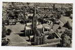 SALISBURY - Aerial View Of Salisbury Cathedral  - Bord Dentelé - Excellent état - Salisbury