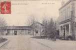 Villeneuve L'Archevêque : Le Café De La Gare - Villeneuve-l'Archevêque