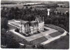 Carte Postale 18. Vouzeron  Le Chateau  Colonie De Vacances Des Métalurgistes De La Seine  Vue D'avion Trés Beau Plan - Vouzeron