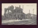 Moreuil La Gare édit.caron Animée Ruines De Guerre 1914-1918 Chemin De Fer - Moreuil