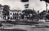 POINTE A PITRE (Guadeloupe) - La Place De La Victoire Et Le Cinéma - Pointe A Pitre