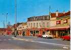 VILLIERS-sur-MARNE - La Place De La Gare - Villiers Sur Marne