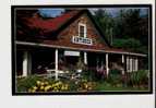 Small Shop On Main Street, North Conway, New Hampshire - White Mountains