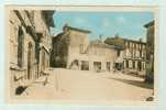 CP Monclar De Quercy - Place Du Marché De La Volaille - Montclar De Quercy