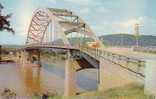 Wheeling West Virginia - Fort Henry Bridge - Pont - Bus Autobus - Non Circulée - État : TB - Wheeling