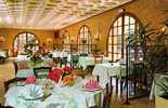 83 CHATEAU BRIGNOLES EN PROVENCE Hotel Restaurant Salles Speciales Pour Banquets Et Seminaires - Brignoles