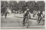 P 79 - PHOTO - VAN EST Vainqueur à DAX Devant CAPUT Et MARINELLI - Le 16 7 1951 - - Radsport