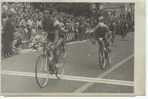 P 89 - PHOTO - ARRIVEE Au Sprint  - A IDENTIFIER - - Ciclismo