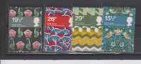 Great Britain 1982  MNH, Textiles------Bird, Flower - Unused Stamps