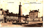 S 531 / CPA     PONT L' EVEQUE     (14) LA MAIRIE ET LE MONUMENT AUX MORTS 14-18 - Pont-l'Evèque