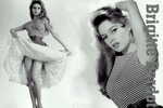 E-10zc/Bb 64^^   Actress  Brigitte Bardot , ( Postal Stationery , Articles Postaux ) - Actores