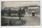 Nanterre. Le Groupe Scolaire Jule Ferry. 53. - Nanterre