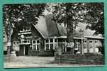 Arkeveen , Café  Petit Restaurant HET CENTRUM  .Dorpsweg 9 .. Rare Postcard , ( Wijdemeren , Bossum) - Bussum