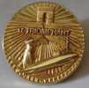 Pin´s Badge Pin Sous Marin LE TRIOMPHANT.Marine Nationale.Arthus Bertrand Paris - Armee