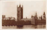 Cpa  Angleterre Londre Westminster Abbey And Houses Of Parliament - Westminster Abbey
