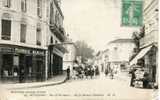 24 - Belle CPA Mussidan - Rue De Bordeaux - Angle Avenue Gambetta (pharmacie) - Mussidan