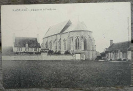 Saint-Lyé L'église Et Le Presbytère - Chatillon Coligny