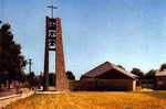 12 BOZOULS Eglise St Pie X, Architecte JP Pecquet - Bozouls