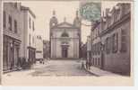 69.117/ Lyon (Environs) - Eglise De NEUVILLE SUR SAONE, Place Voltaire - Neuville Sur Saone