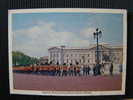 CPSM ANGLETERRE-Guards Band Passing Buckingham Palace - Buckingham Palace