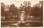 AK GERMANY - KARLSRUHE - SCHIOBPLATZ - BRUNNEN - Karlsruhe