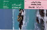 # UAE T25 Waves Breaking On Rocks 60 Tamura   Tres Bon Etat - Emirats Arabes Unis