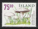 R511.-.ICELAND / ISLANDIA.- SCOTT # : #882.- MNH 1999 Mushrooms Nice - Ungebraucht