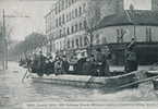 IVRY SUR SEINE - Janvier 1910. MM. Fallieres,Briand,Millerand,Lepine Se Rendent En Bateau Dans La Ville - Ivry Sur Seine