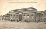 62 ETAPLES - LA   HALLE AUX  POISSONS 1929 - Halles